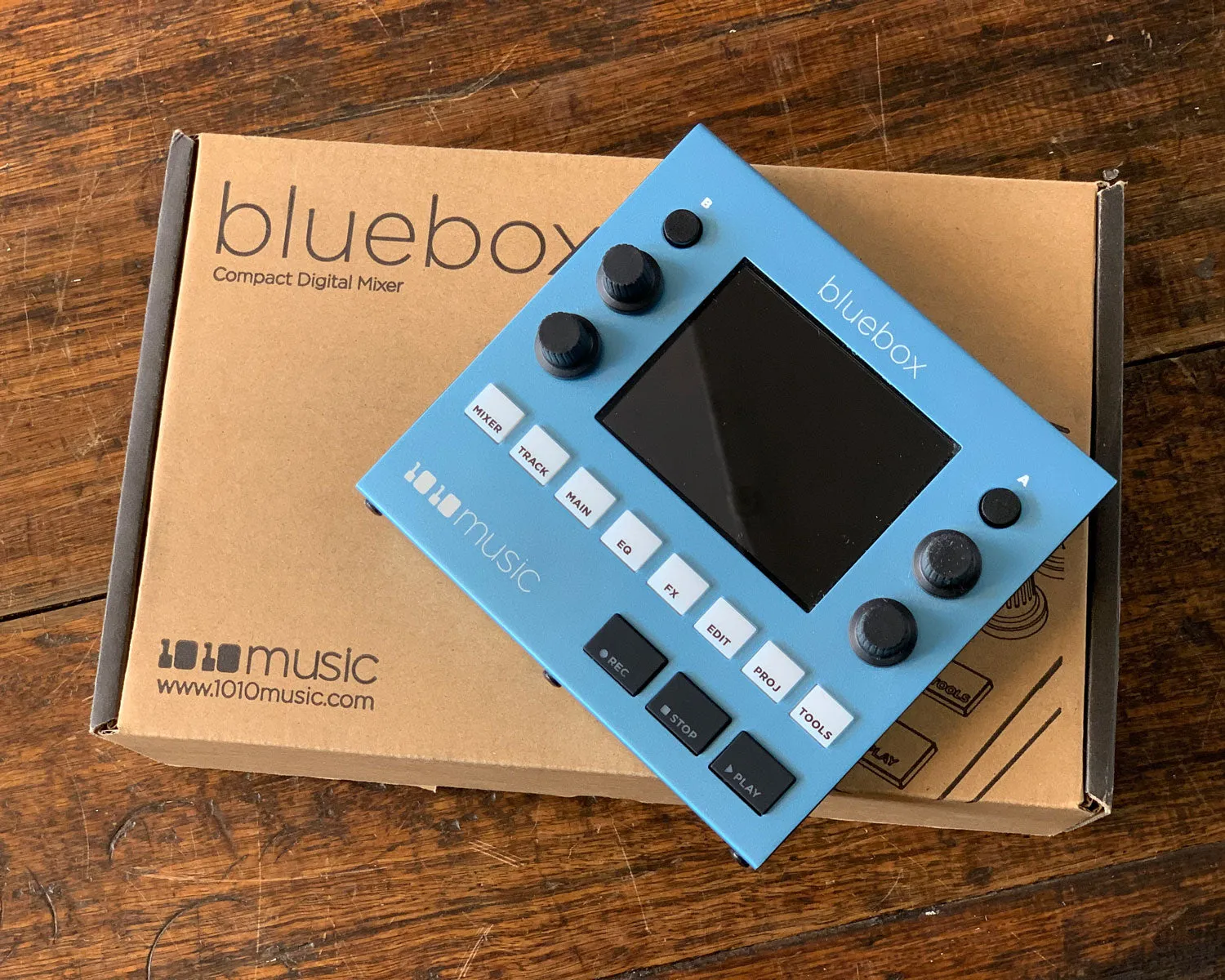 1010Music Bluebox