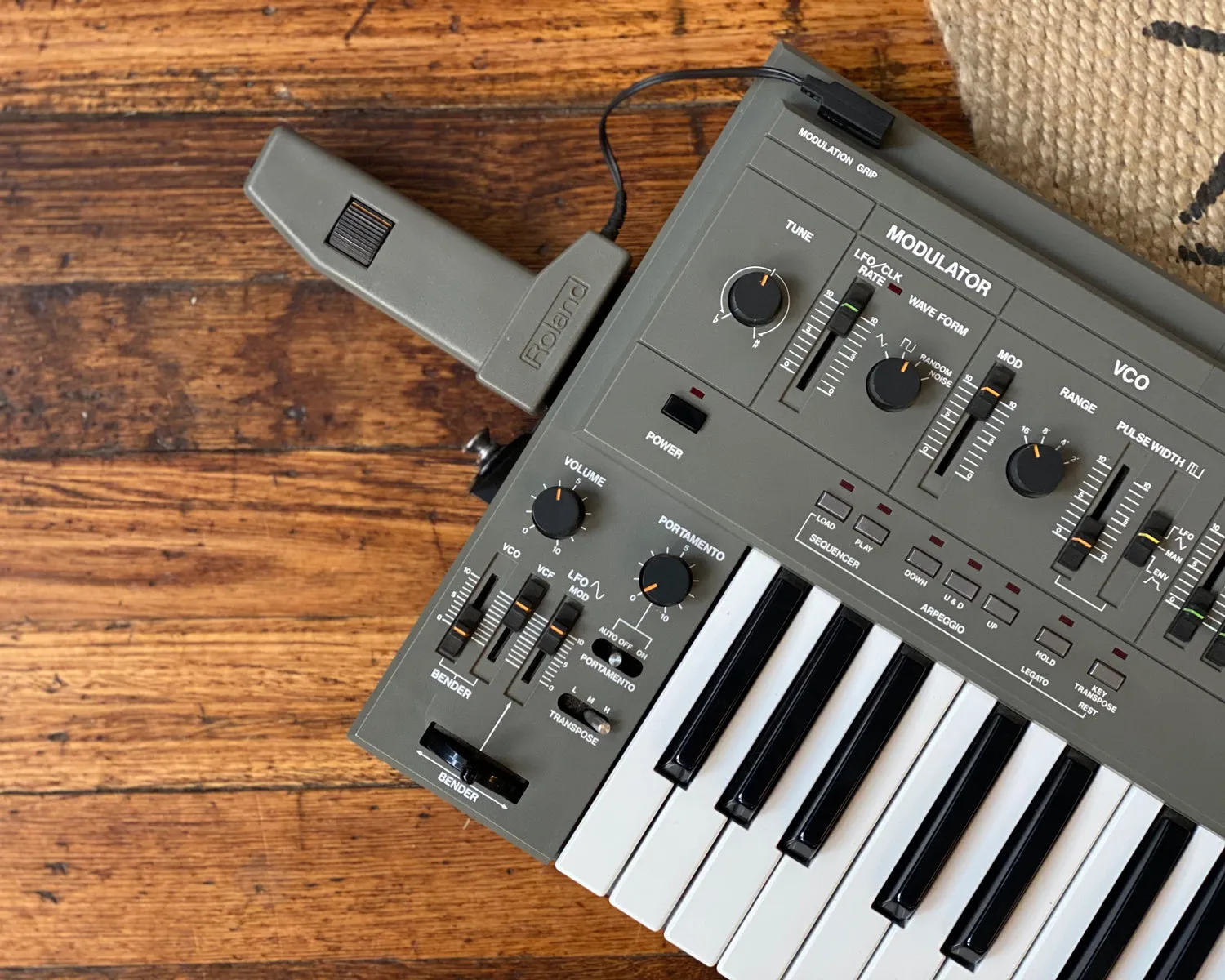 1982 Roland SH-101 - Grey w/ Mod Grip & Original Manual