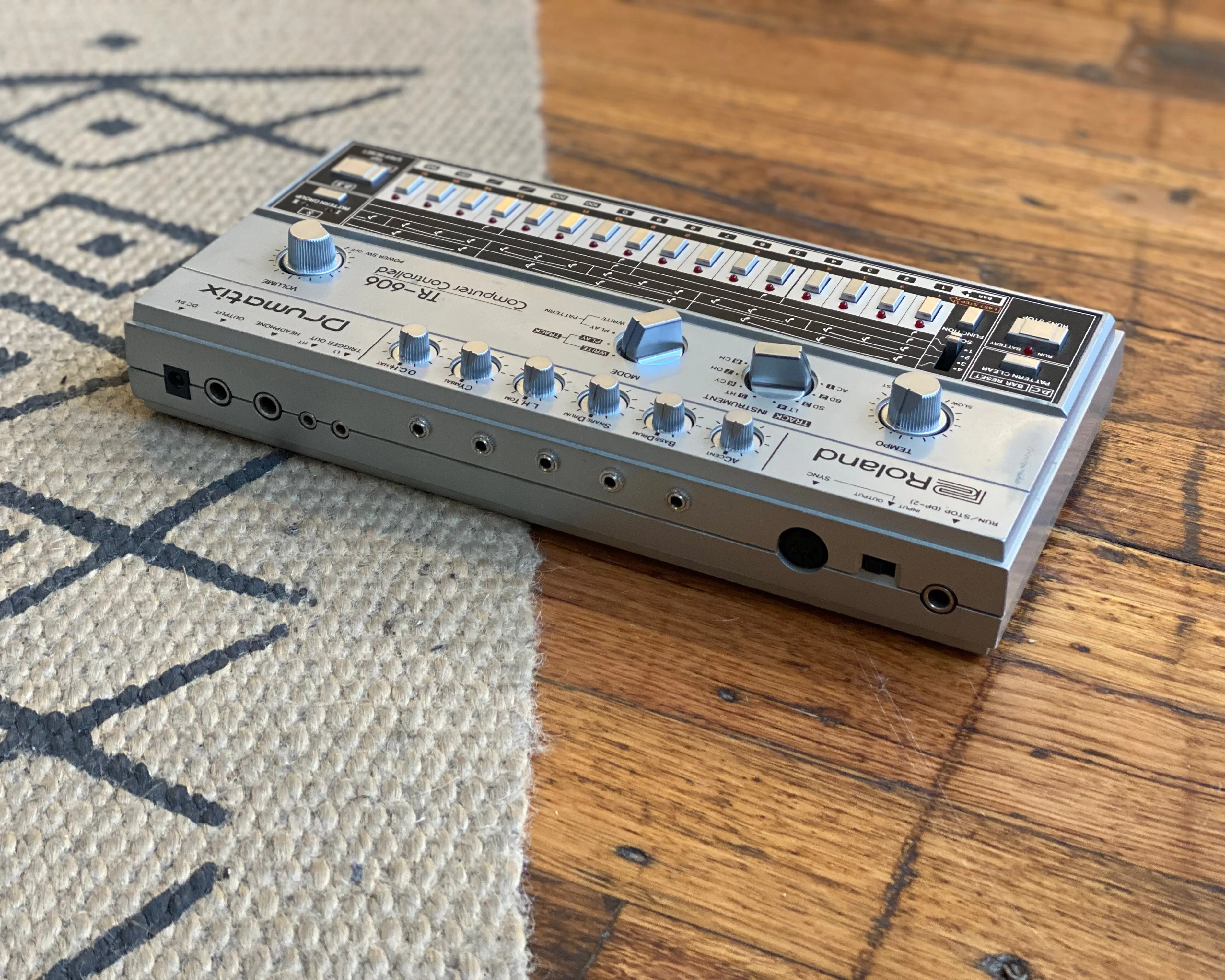 1982 Roland TR-606 Drumatix w/ OG Carry Bag