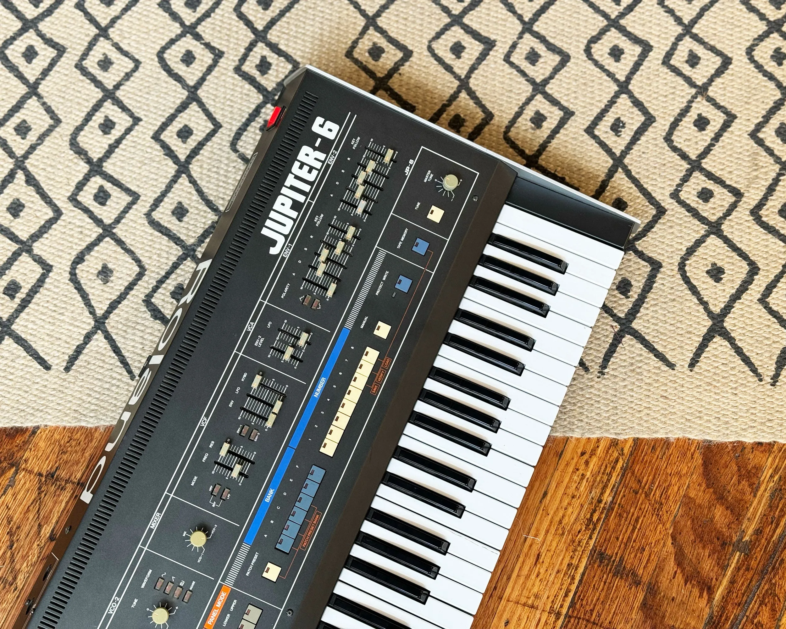 1983 Roland Jupiter 6 Polyphonic Analogue Synthesizer with EPS Flight Case - Serviced