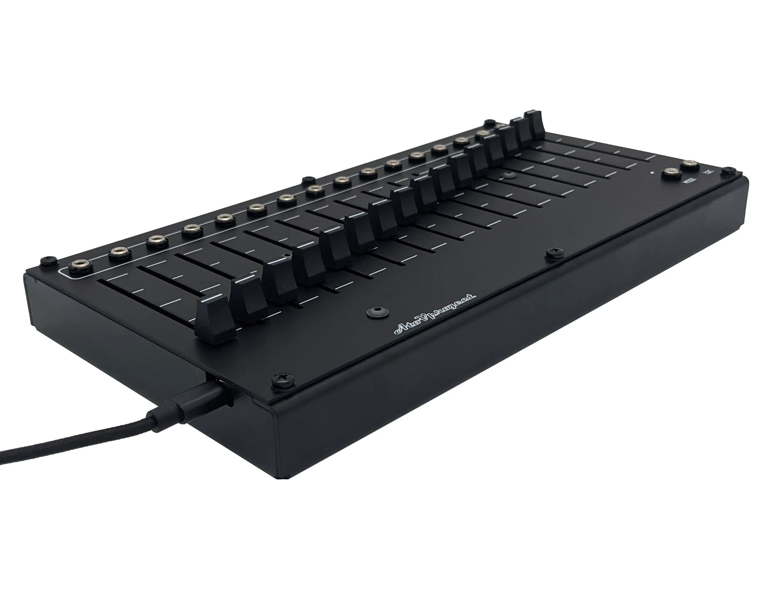 AtoVProject 16n Faderbank - Black