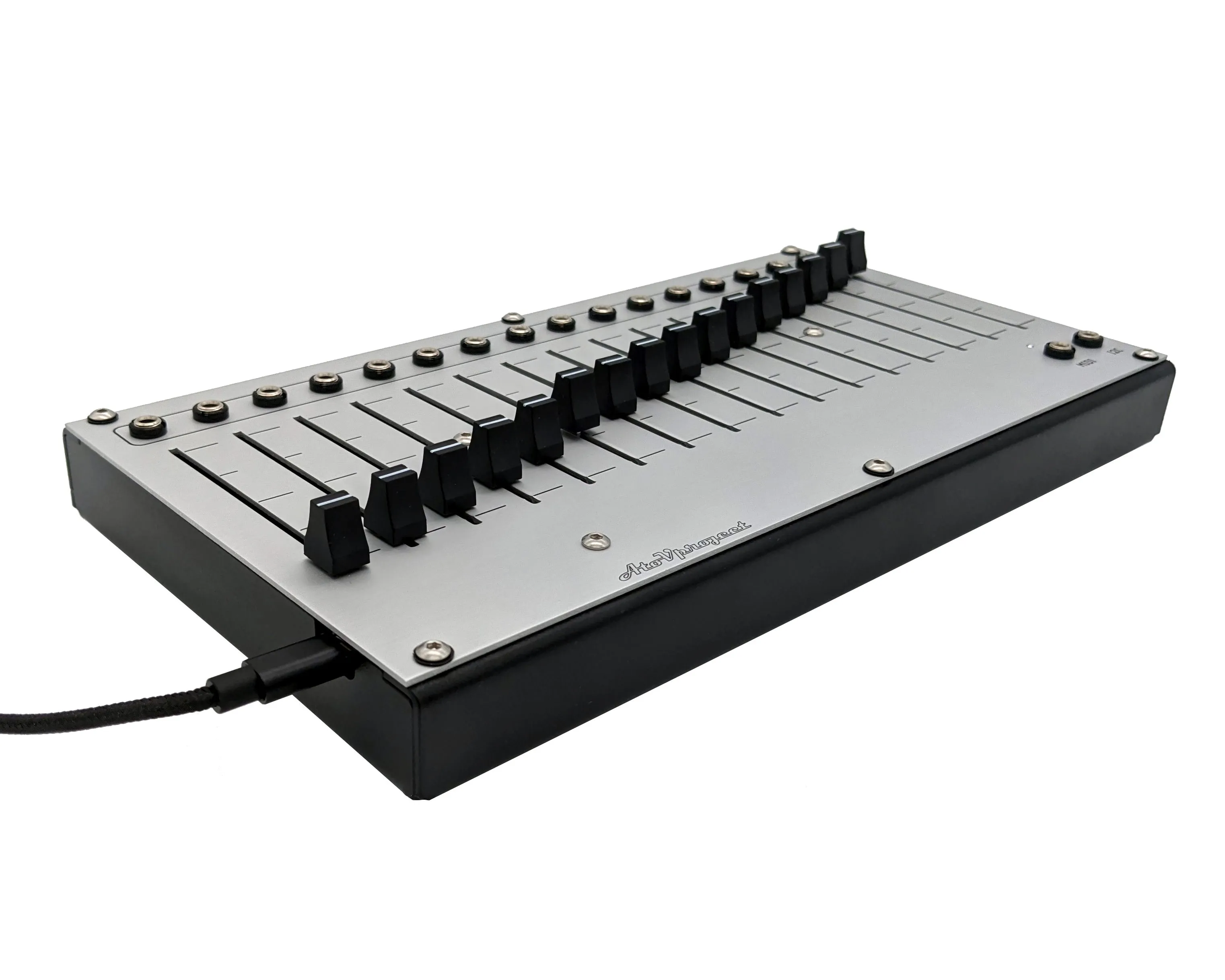 AtoVProject 16n Faderbank (Silver)
