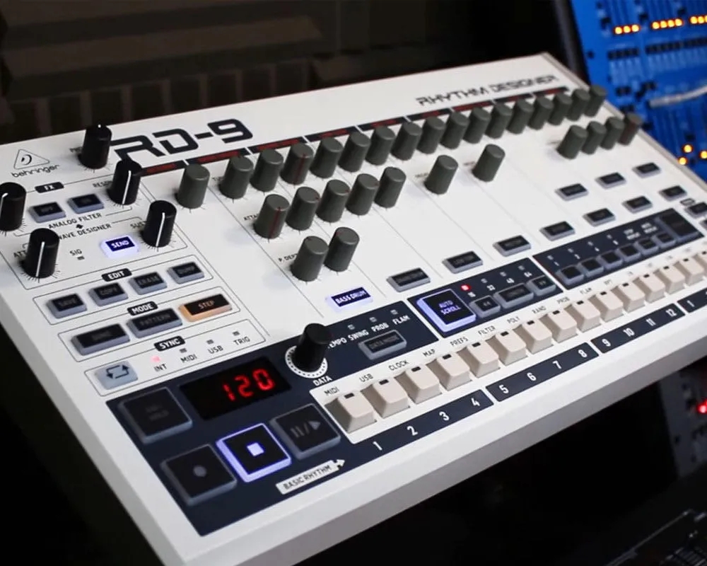 Behringer RD-9 Analog Drum Machine