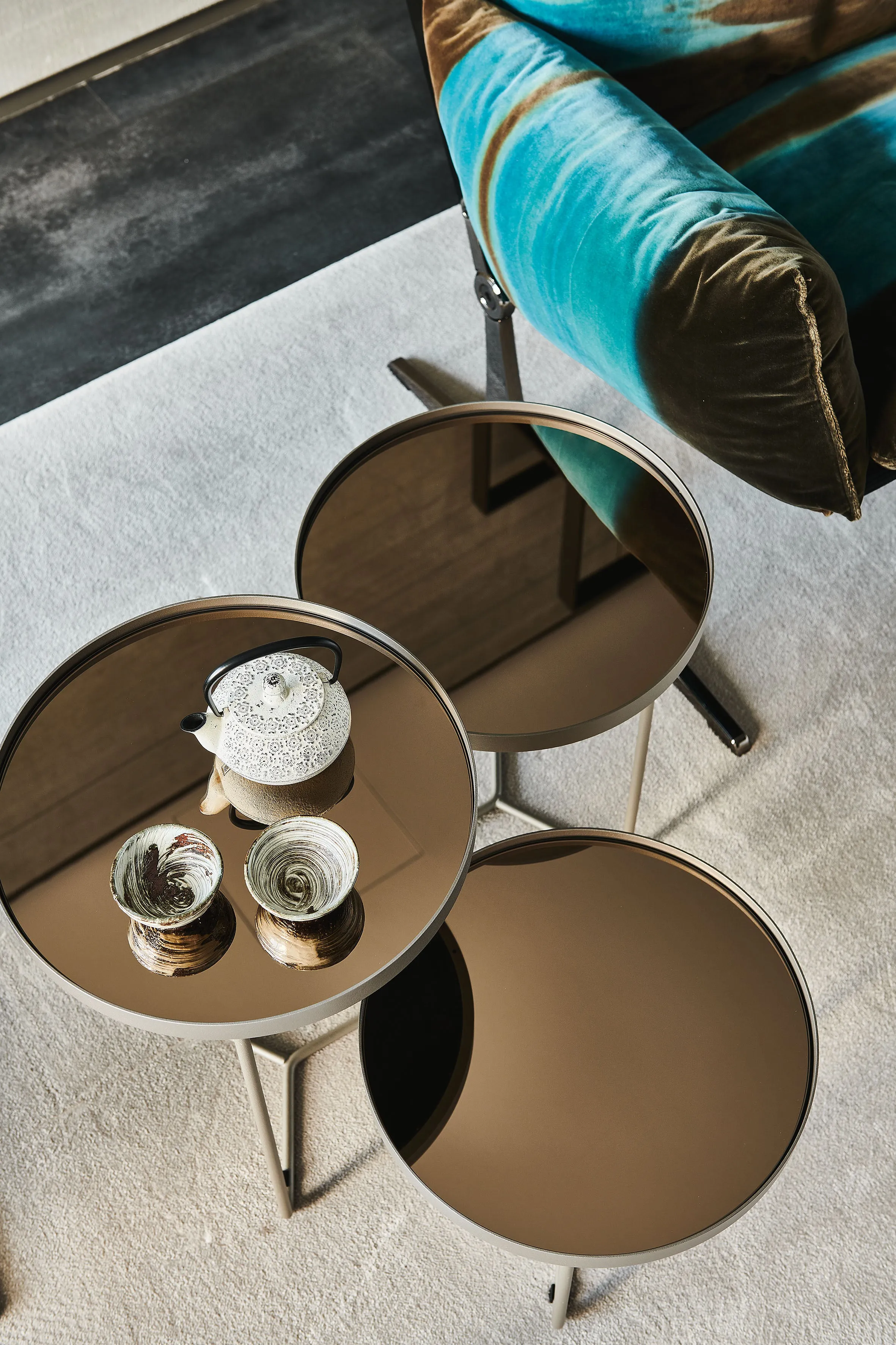 BILLY Coffee Table