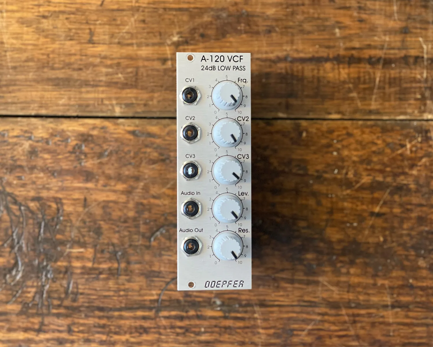 Doepfer A-120 VCF1 24dB Low Pass Filter