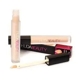 Huda Beauty Liquid Mate Concealer