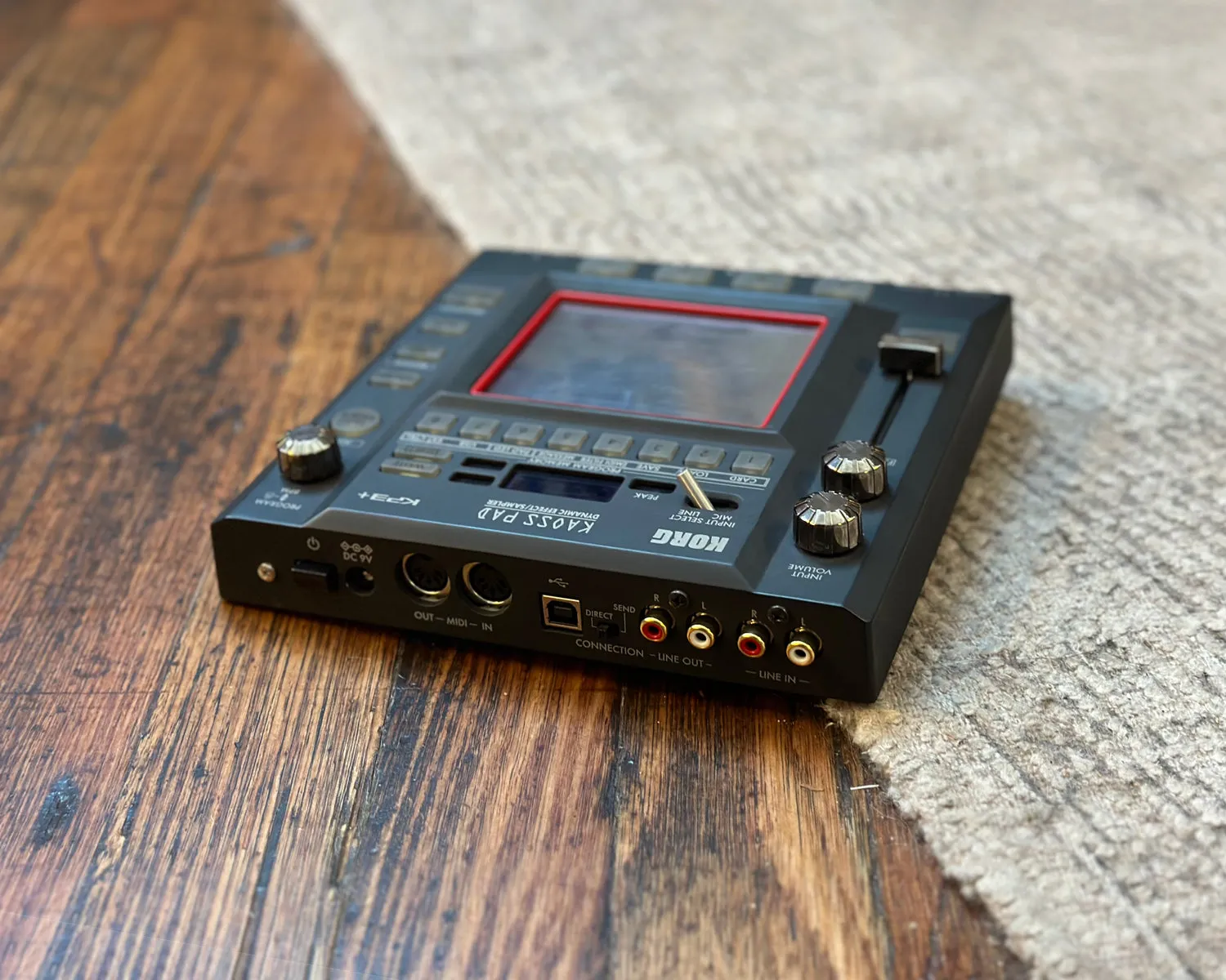 KORG KP3  KAOSS Pad Dynamic Effect/Sampler