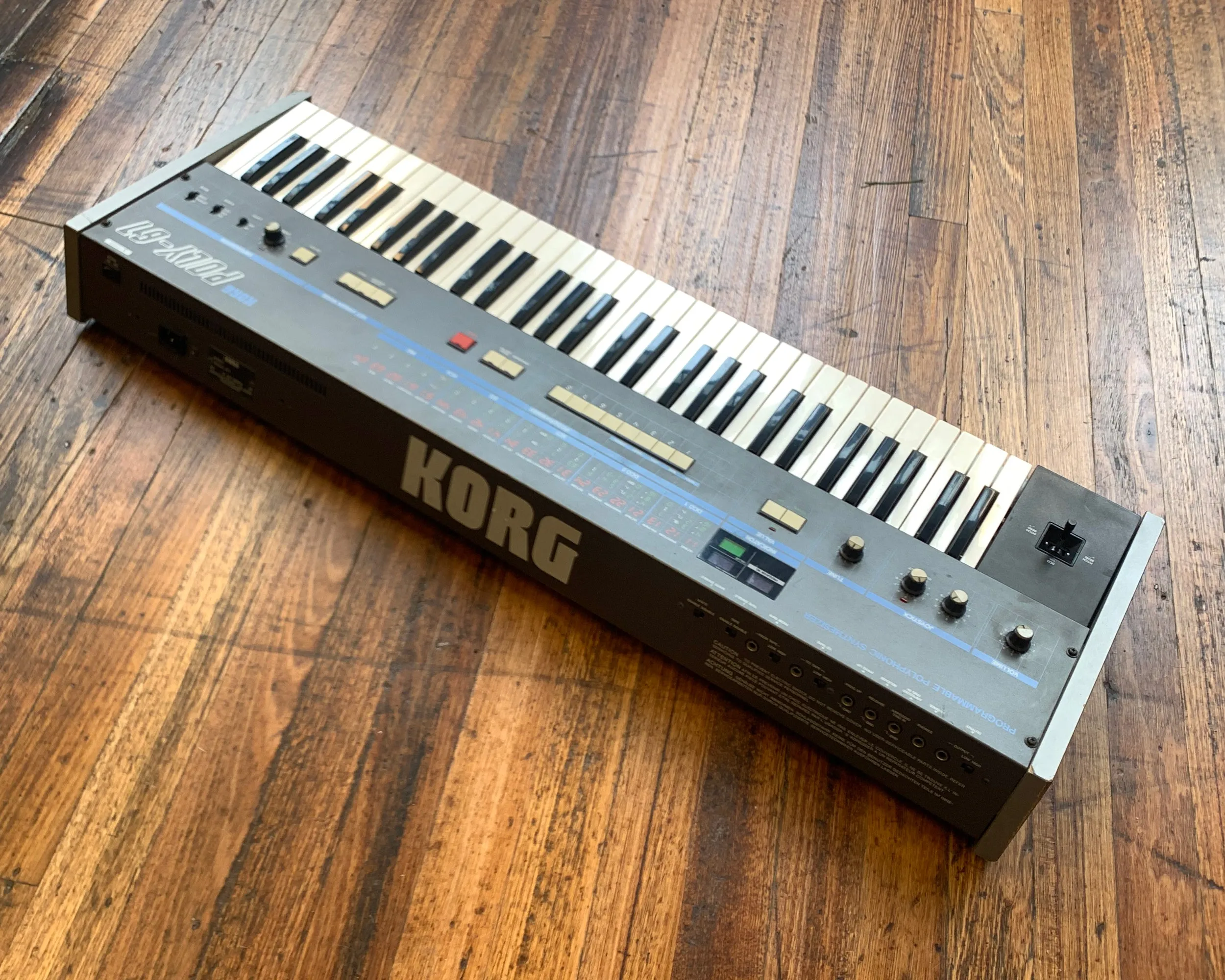 Korg Poly 61