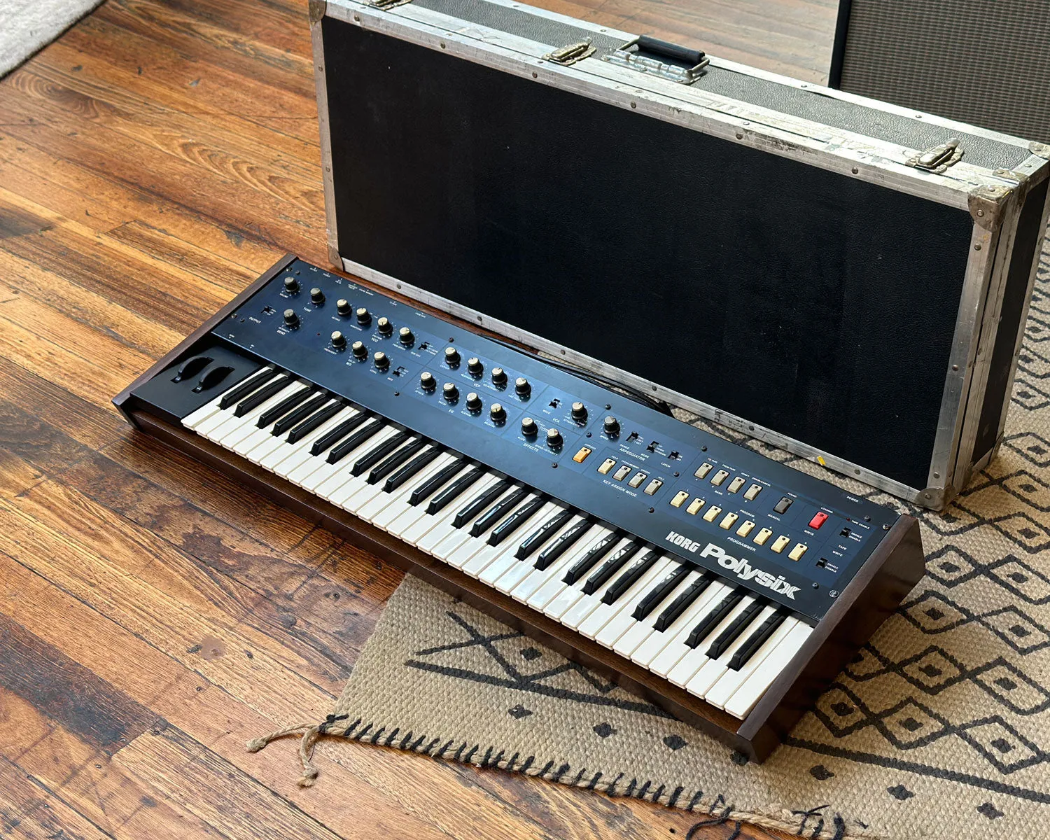 KORG PolySix - Includes MIDI In Mod & Flight Case - 117v
