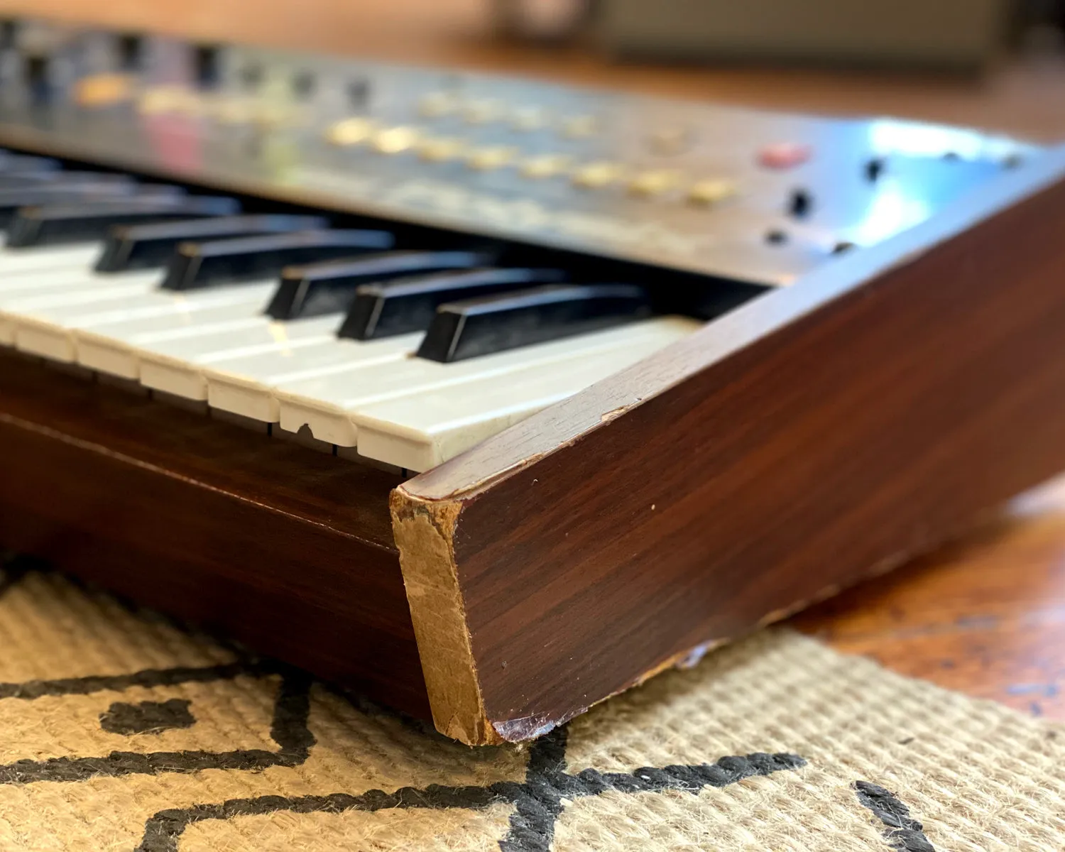 KORG PolySix