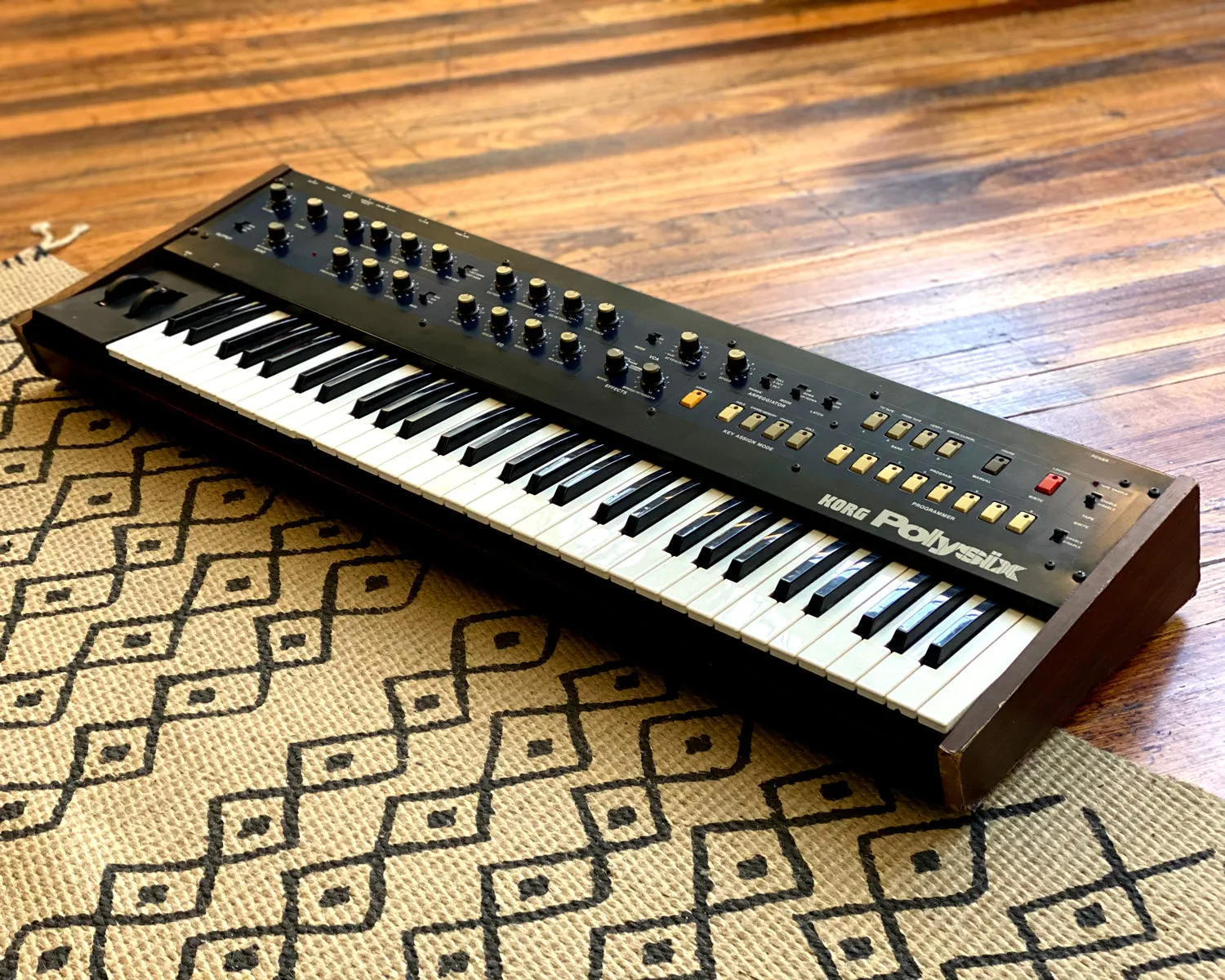 KORG PolySix