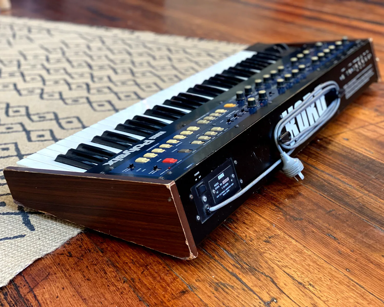 KORG PolySix