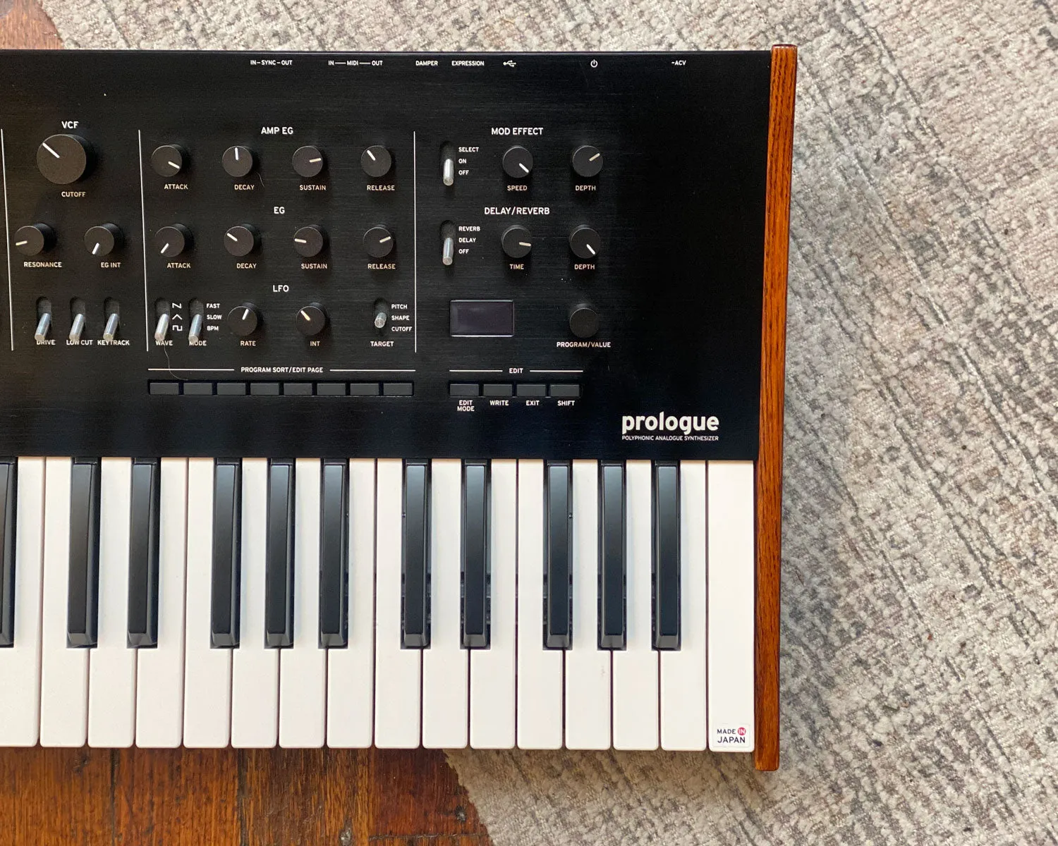 KORG Prologue 8 Polyphonic Analogue Synthesizer