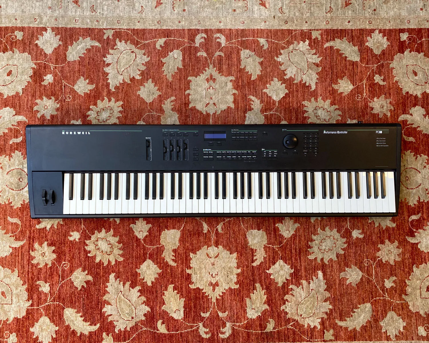 Kurzweil PC-88 64-Voice Performance Controller and Synthesizer