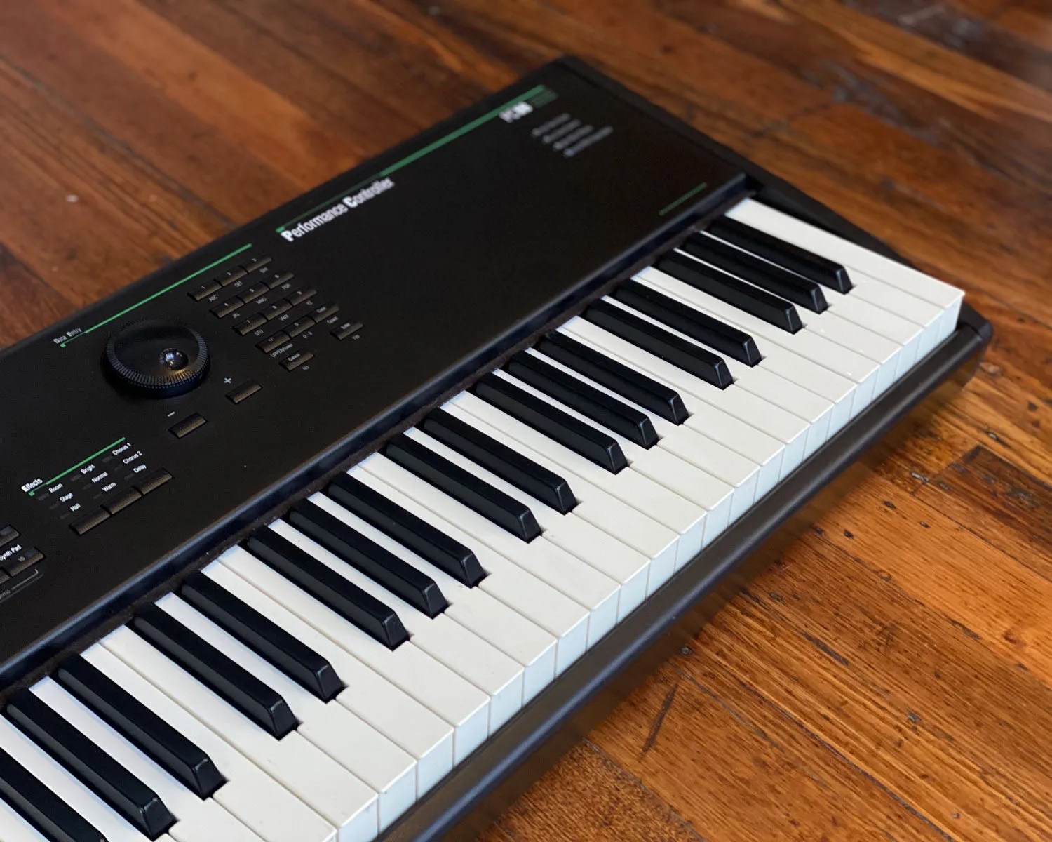 Kurzweil PC-88 64-Voice Performance Controller and Synthesizer