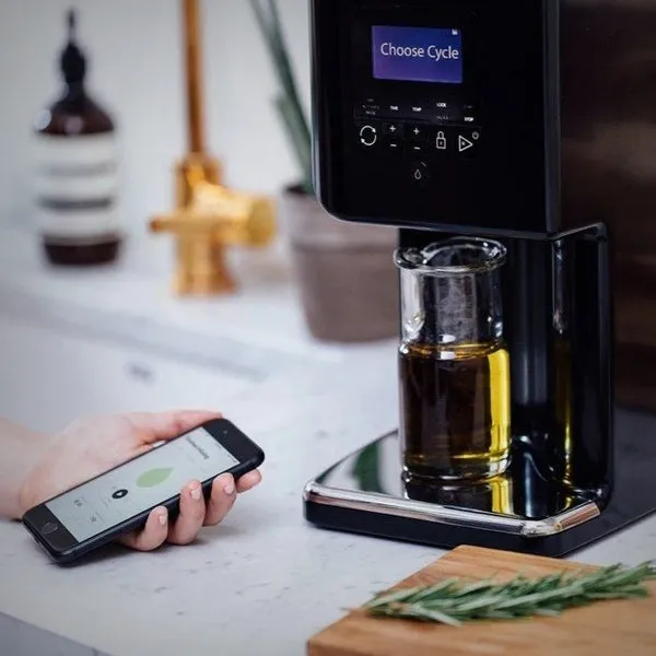 LEVO II Oil Infuser (Licorice Black)