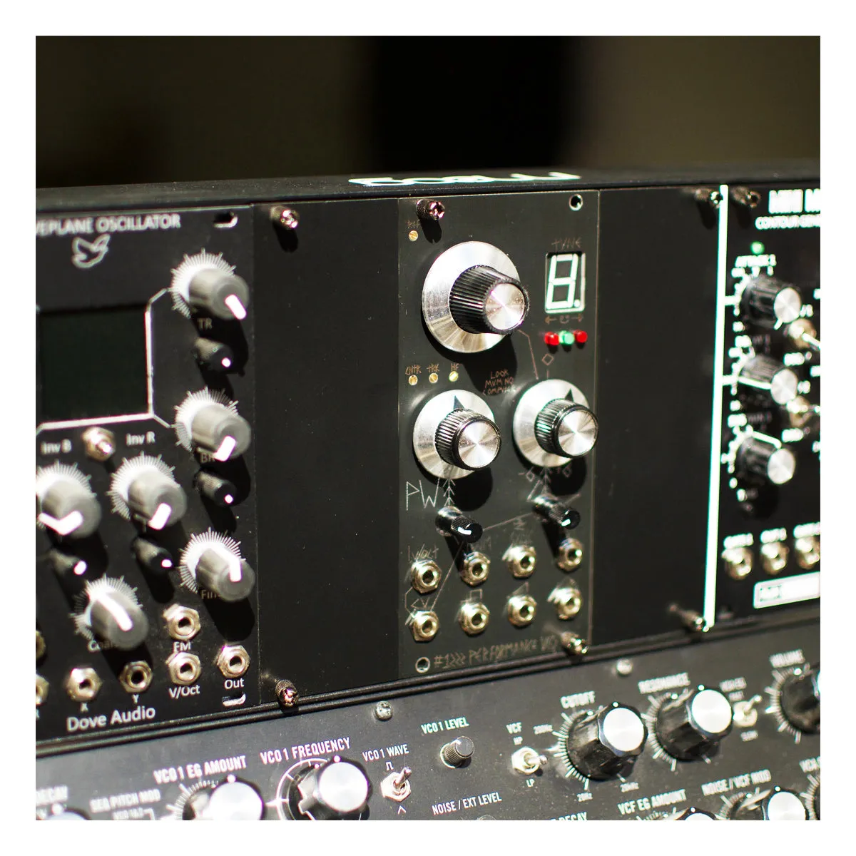 Look Mum No Computer 1222 Performance VCO