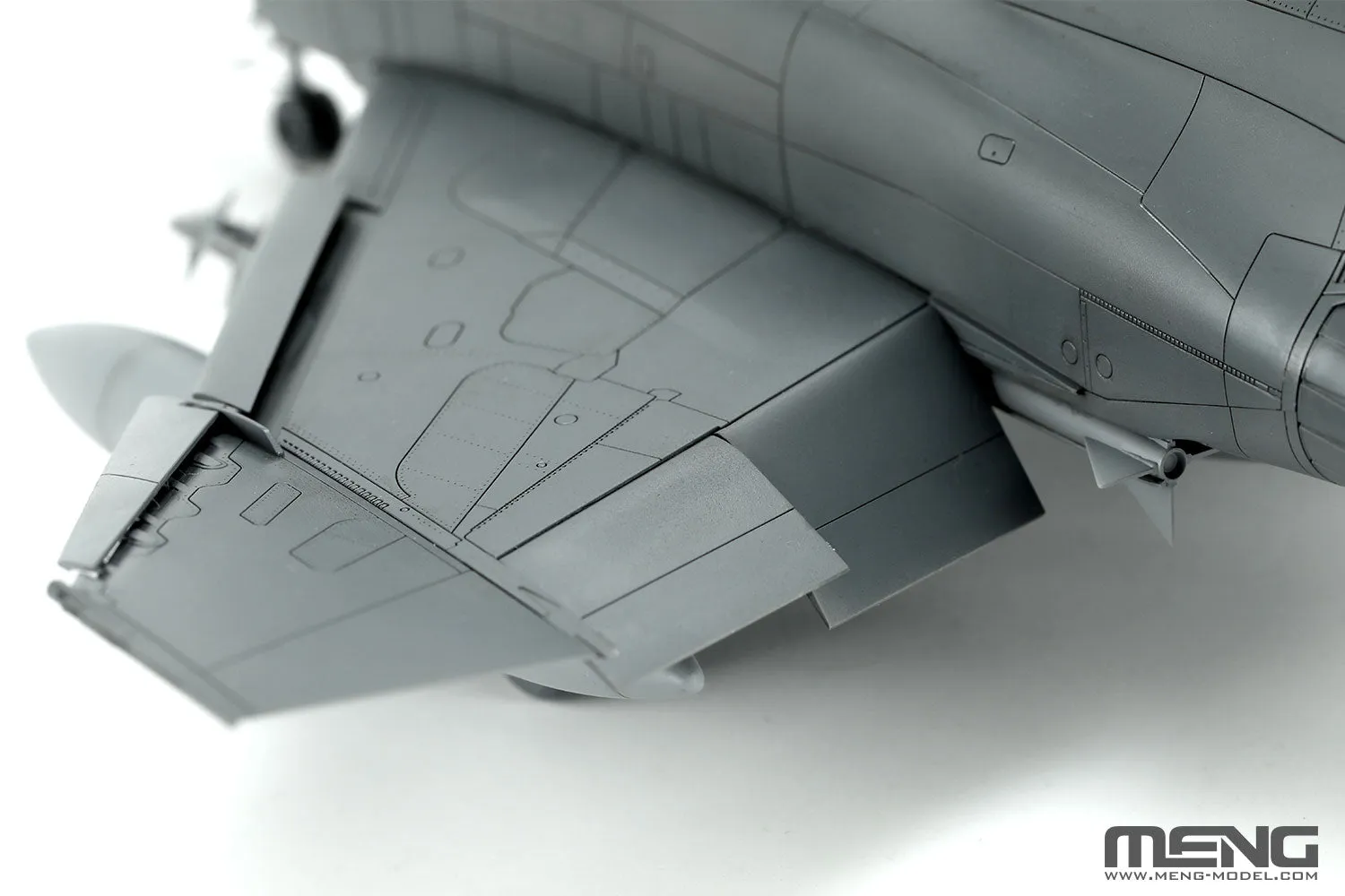 Meng LS-017 McDonnell Douglas F-4E Phantom II 1/48 Model Kit