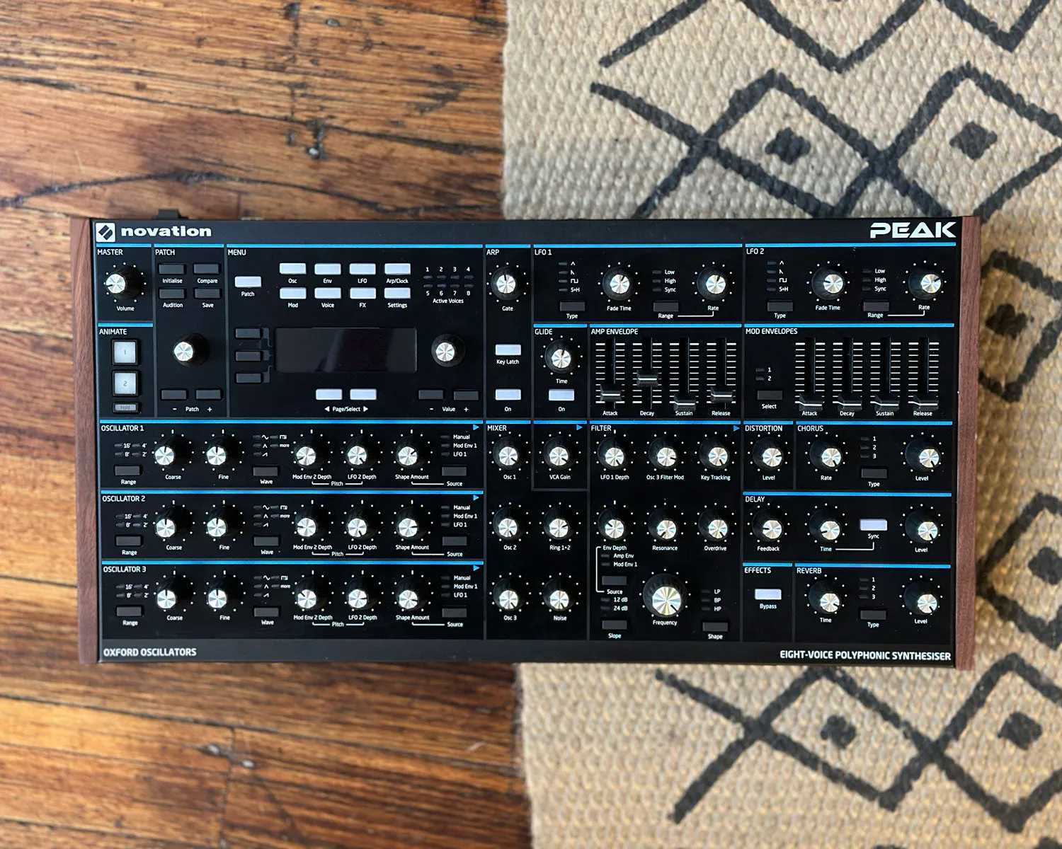 Novation Peak Polyphonic Synthesiser w/Decksaver