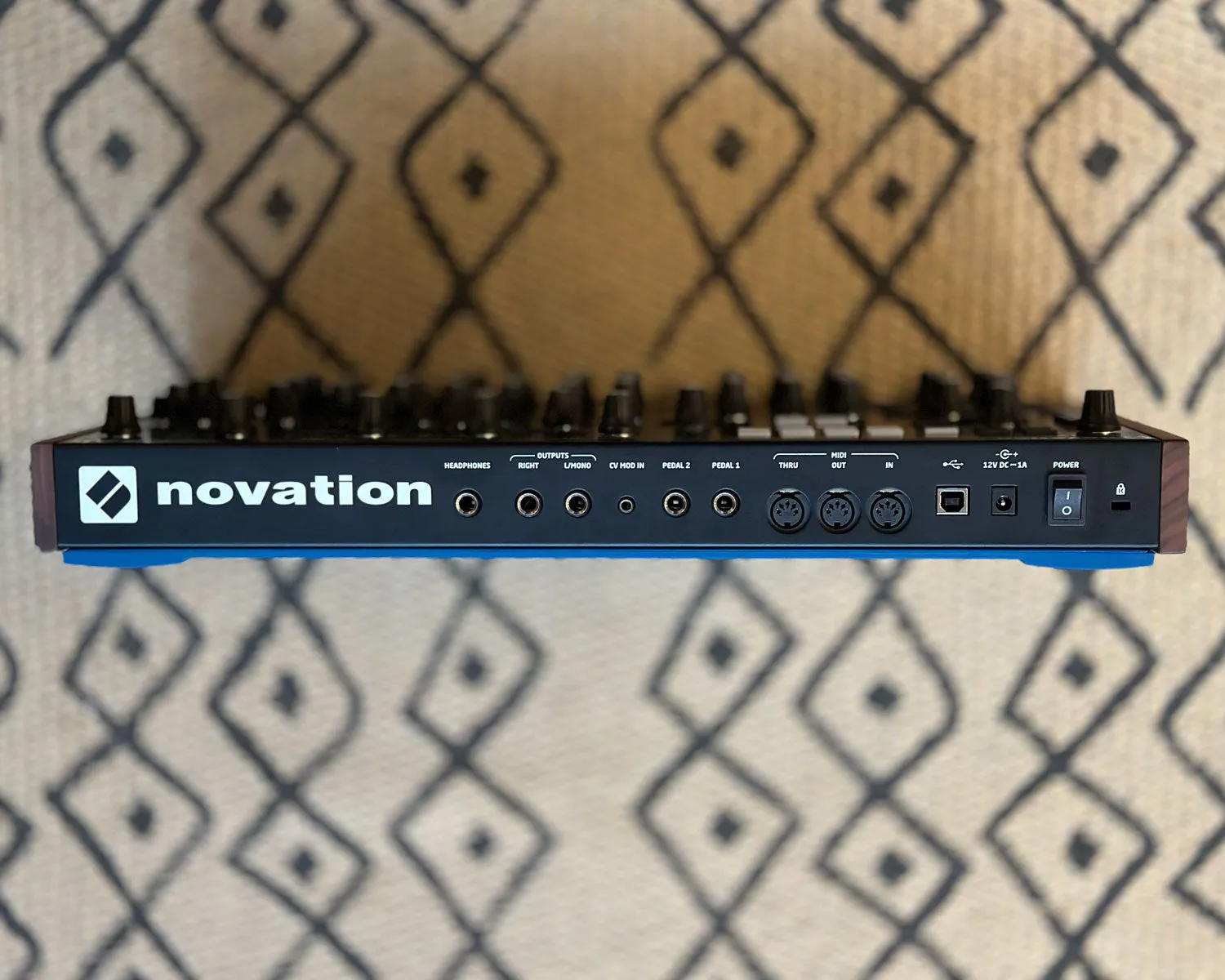 Novation Peak Polyphonic Synthesiser w/Decksaver
