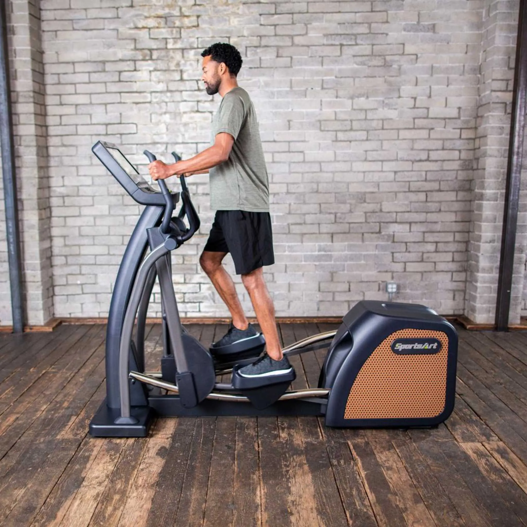 SportsArt E876-16 Elliptical