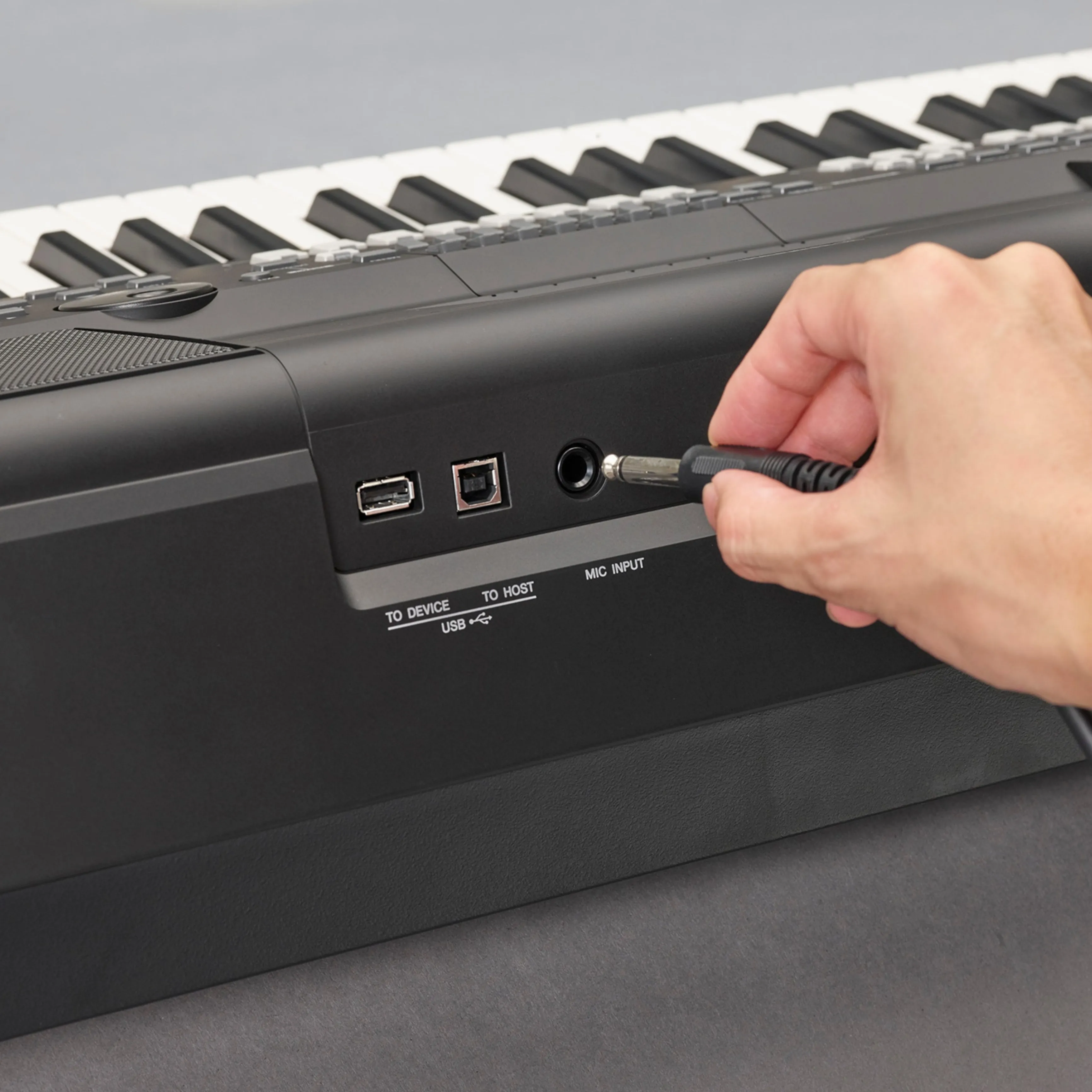 YAMAHA PSR-SX600 One Man Show Digital Keyboard - Brand New